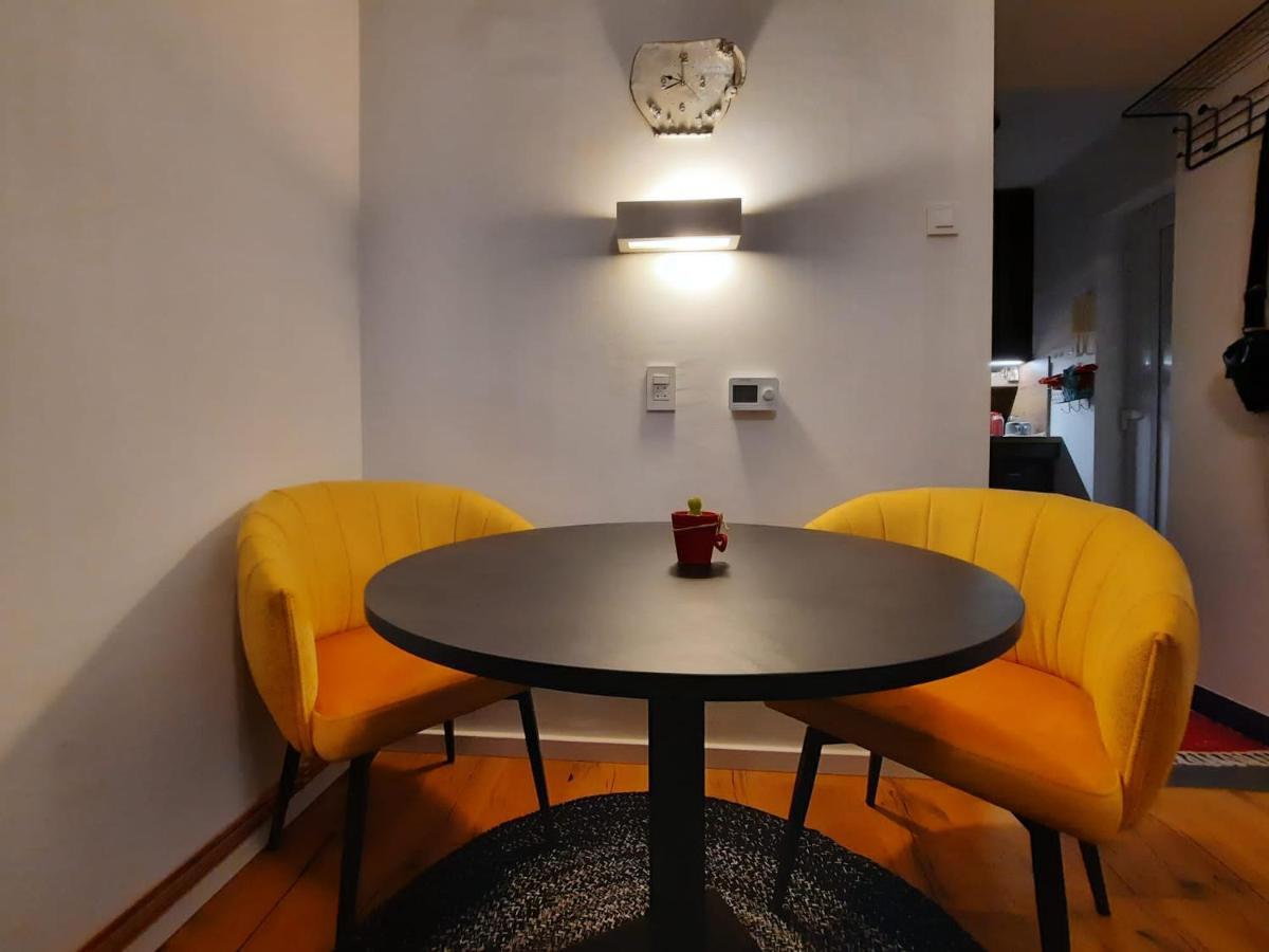 Piccolo App Apartment ซาเกร็บ ภายนอก รูปภาพ