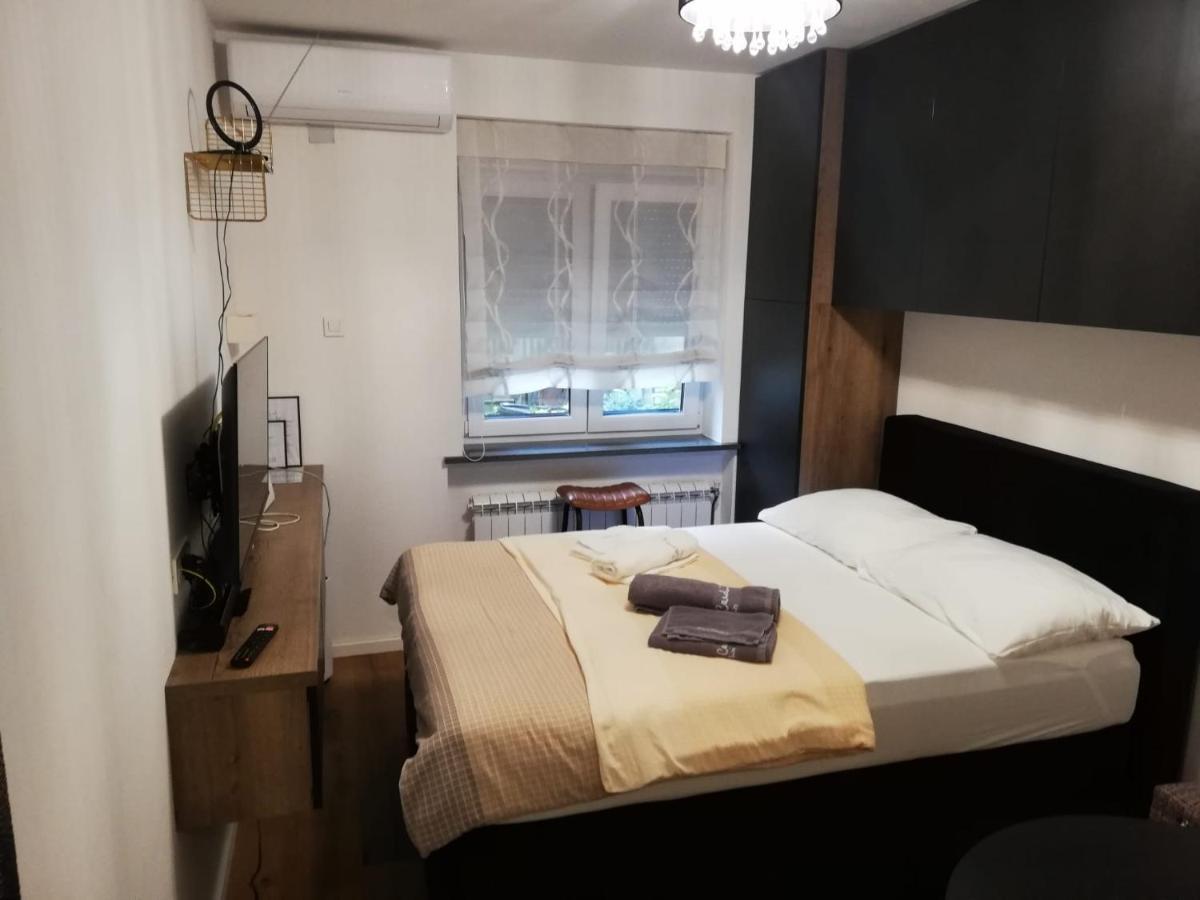 Piccolo App Apartment ซาเกร็บ ภายนอก รูปภาพ