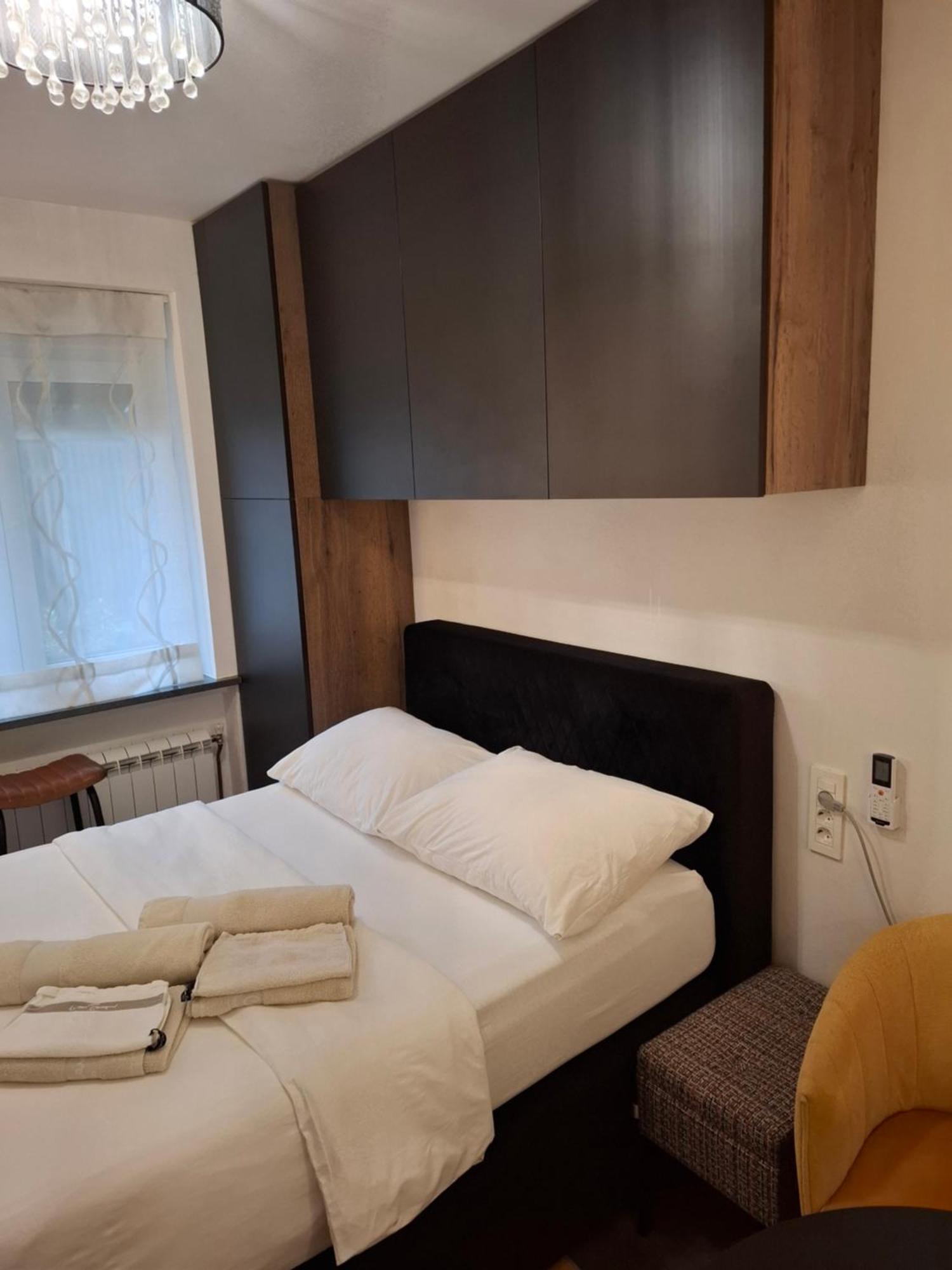Piccolo App Apartment ซาเกร็บ ภายนอก รูปภาพ